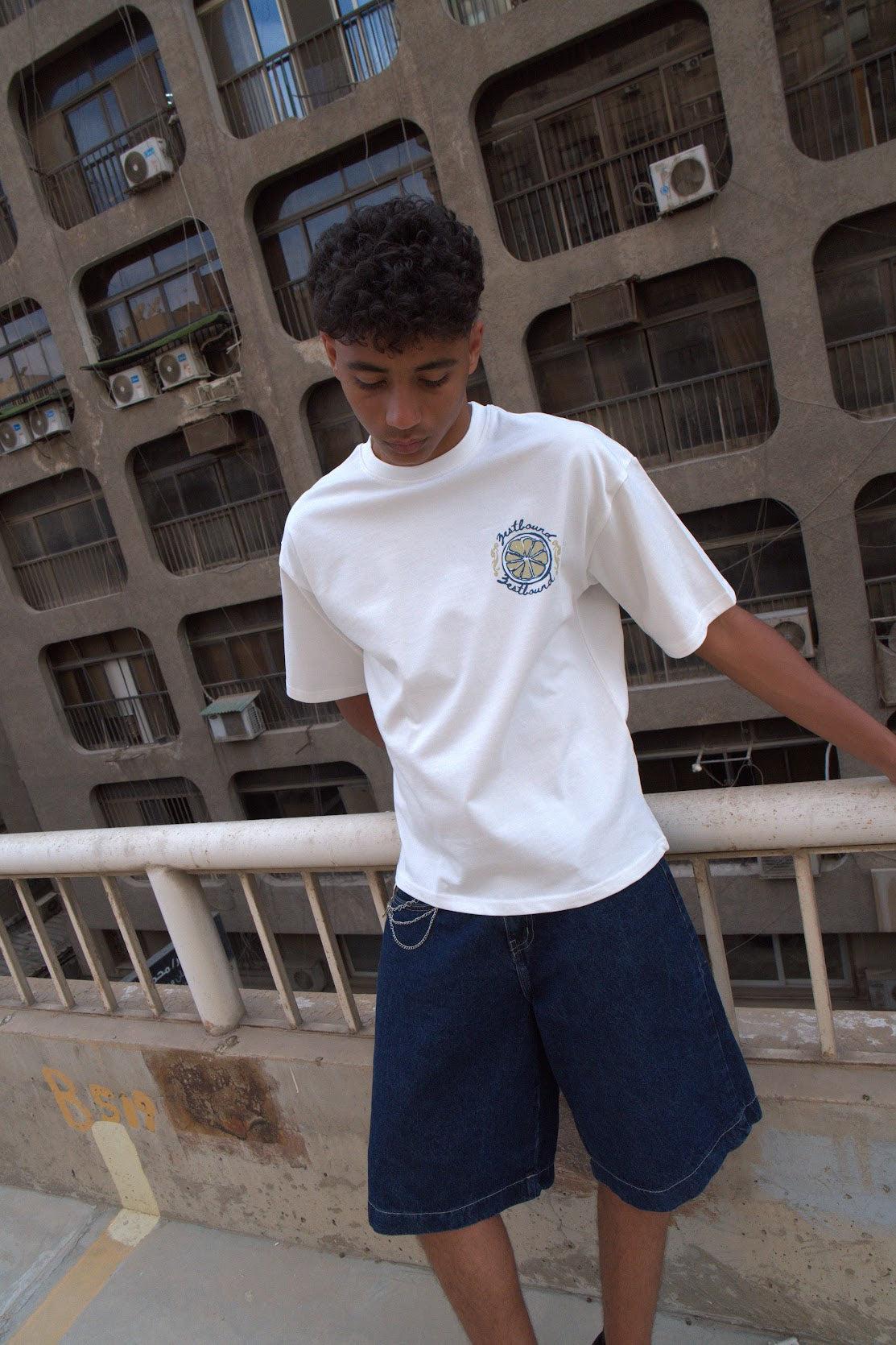 LEMON WHITE T-SHIRT