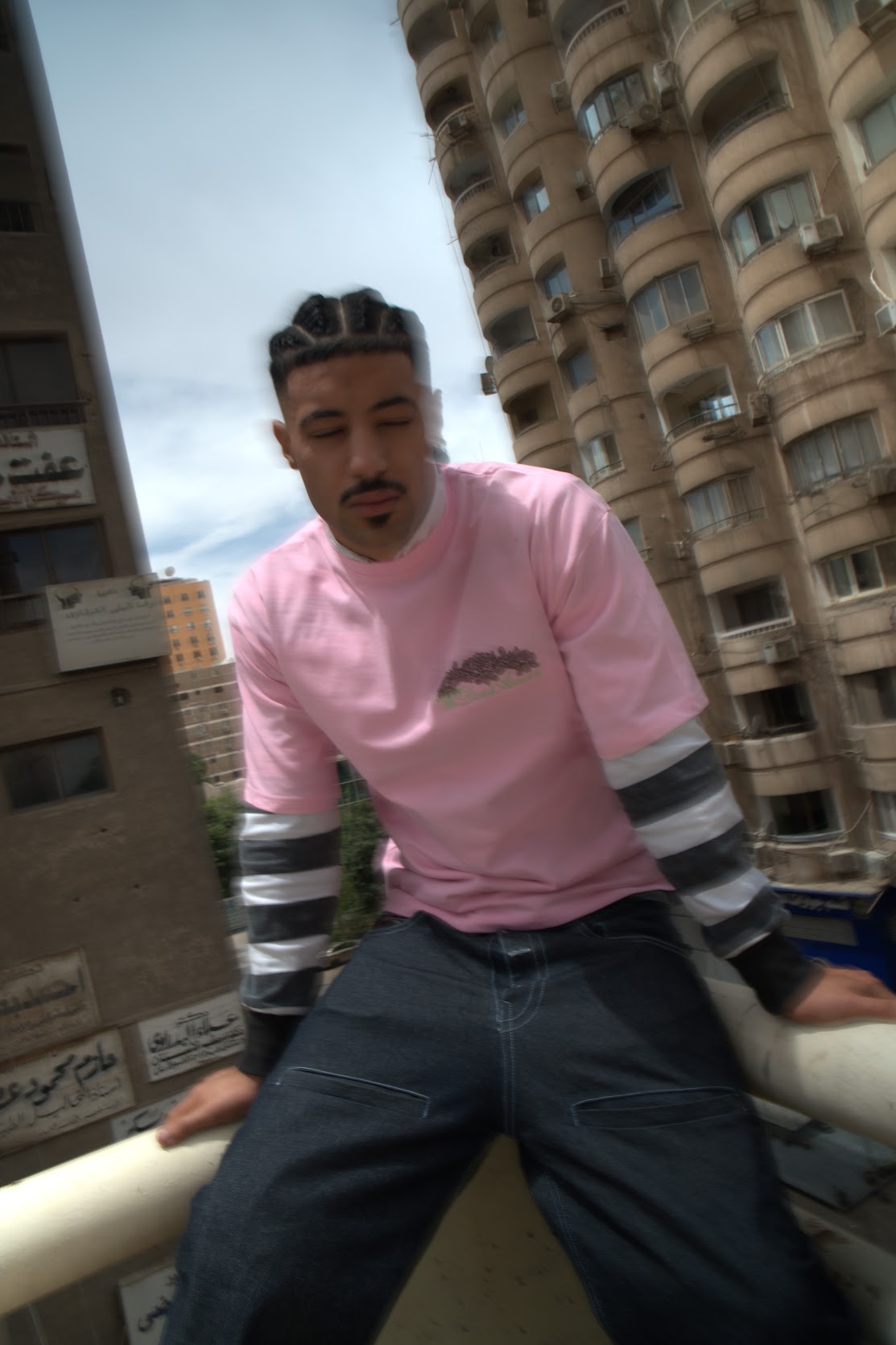 FLOAT ROSE T-SHIRT