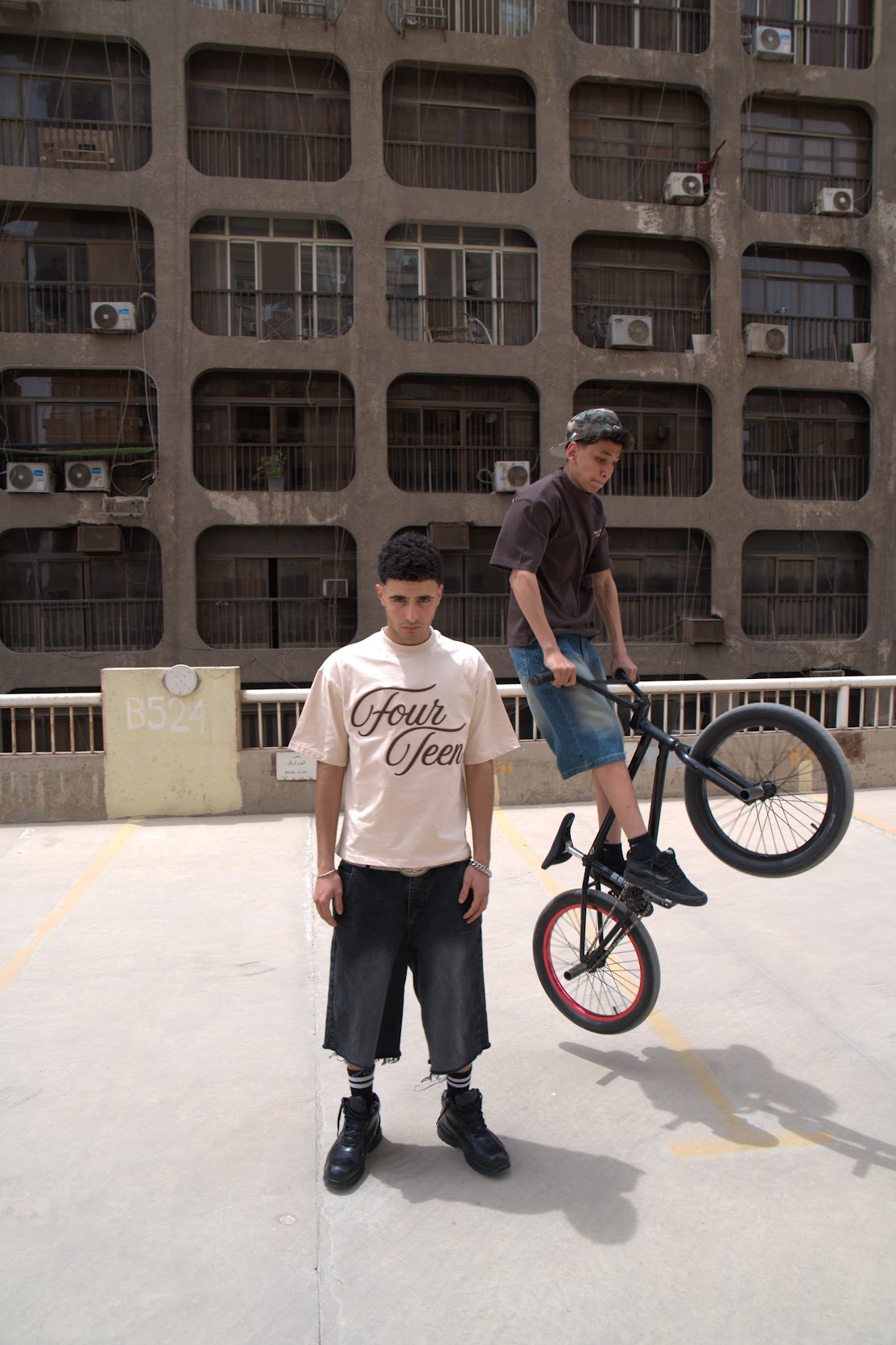 SIGNATURE BEIGE T-SHIRT