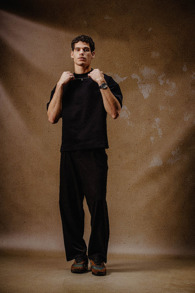 EMBROIDERY T SHIRT  BLACK