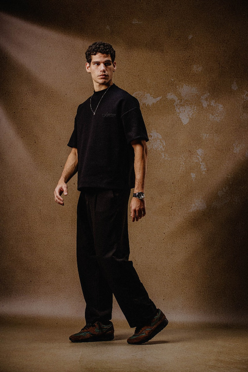 EMBROIDERY T SHIRT  BLACK