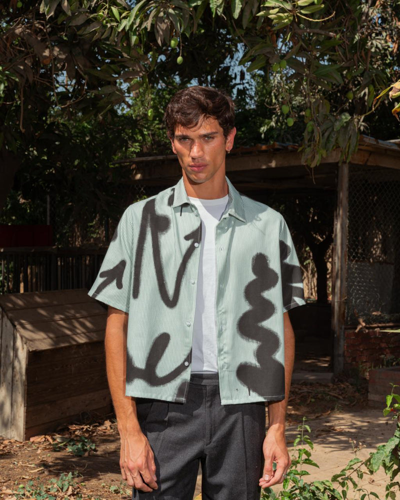 SPRAYED STRIPPED GREEN SHIRT