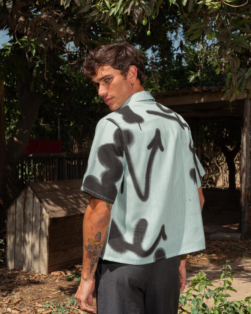 SPRAYED STRIPPED GREEN SHIRT