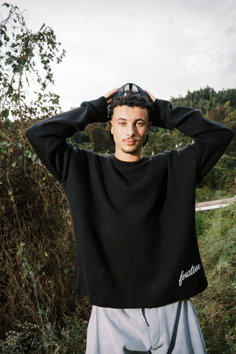 FOURTEEN STUDIO KNITTED SWEATER BLACK