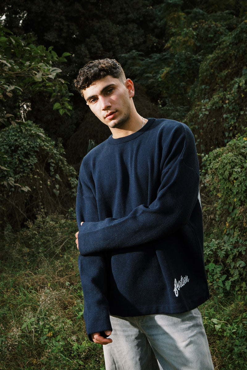 FOURTEEN STUDIO KNIITED SWEATER NAVY BLUE