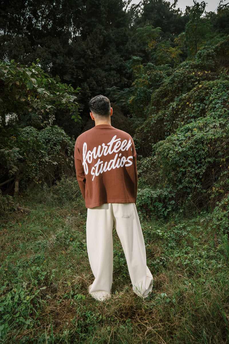 FOURTEEN STUDIOS KNITTED SWEATER BROWN