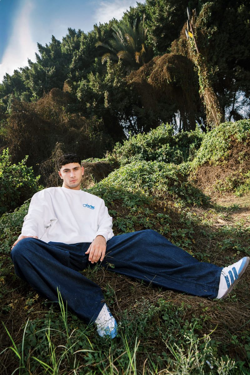STATEMNET CREWNECK WHITE