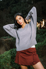 V KNITTED SWEATER GREY